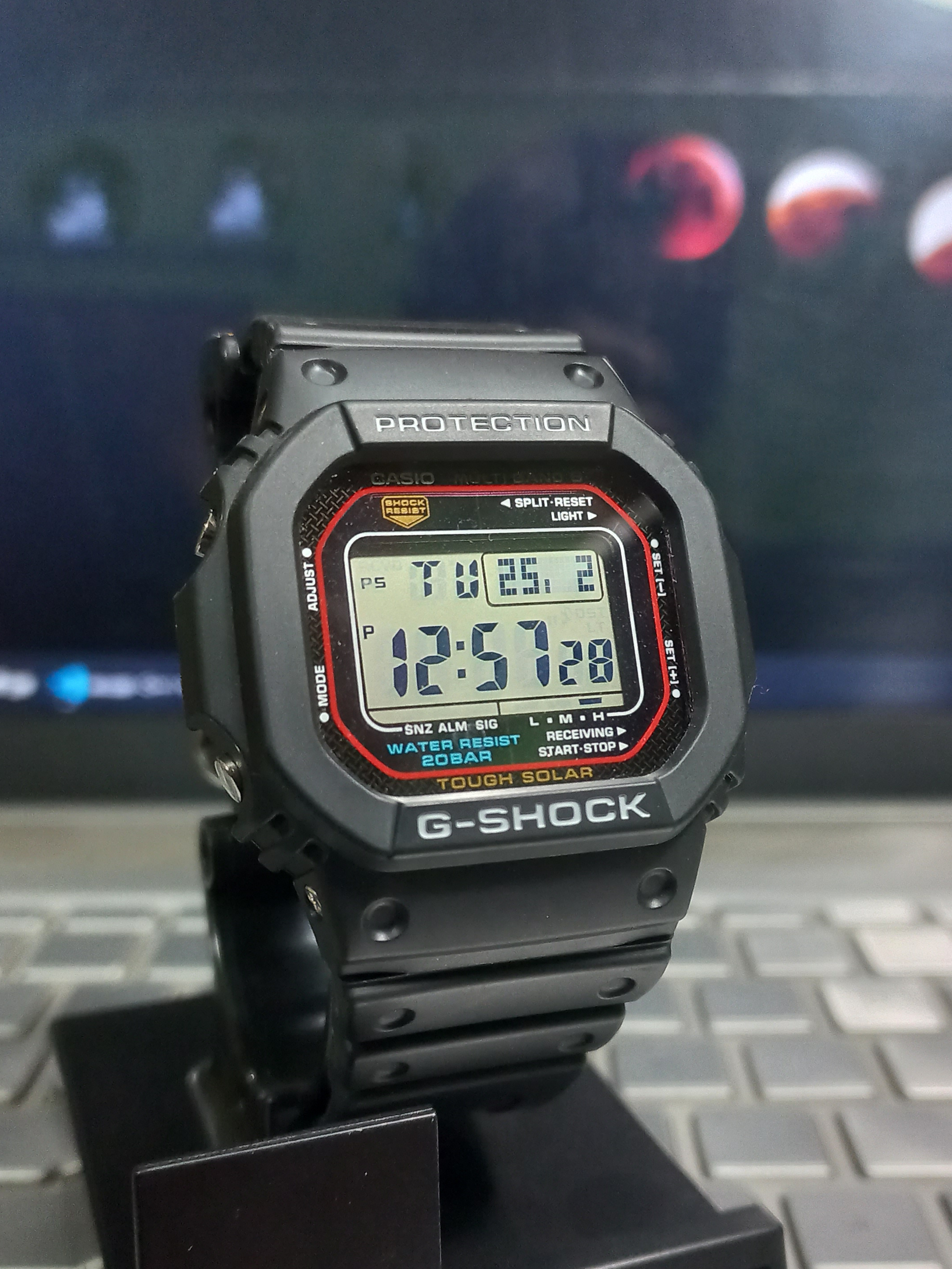 Casio G-Shock GW-M5610U watch photo